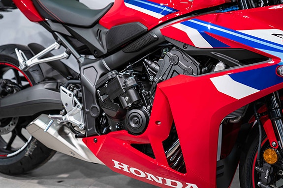 Honda CBR650R - med komplett Arrow eksos for KUN 5000 kroner! 6 of 16
