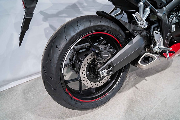 Honda CBR650R - med komplett Arrow eksos for KUN 5000 kroner! 8 of 16