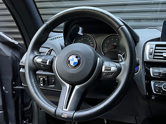 BMW M2 19 of 30