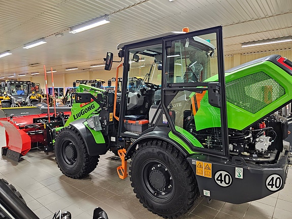 Liugong 820 TE, electric. 70, 5 KWh, 40 KM/T 2 of 9