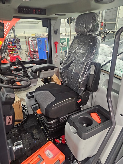 Liugong 820 TE, electric. 70, 5 KWh, 40 KM/T 7 of 9