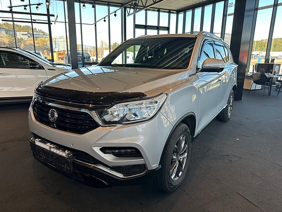SsangYong Rexton 3 of 5