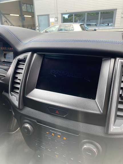 Ford Ranger Raptor 8 of 11