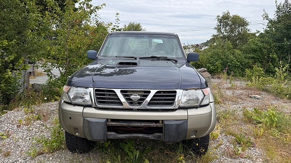 Nissan Patrol GR 3 of 4