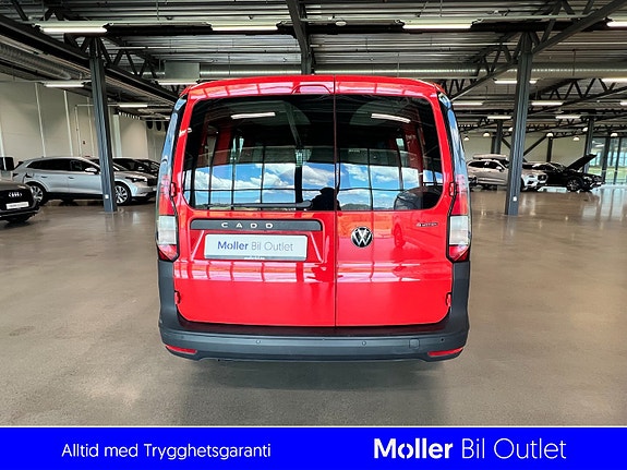 Volkswagen Caddy Maxi 3 of 5
