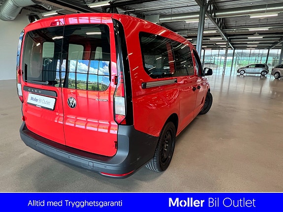 Volkswagen Caddy Maxi 4 of 5