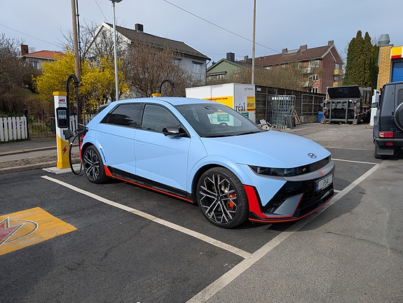 Hyundai Ioniq 5 8 of 9