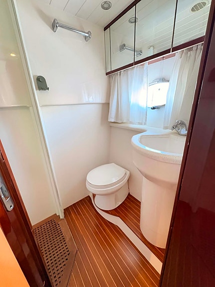 Velholdt 2002 Princess V50 25 of 30