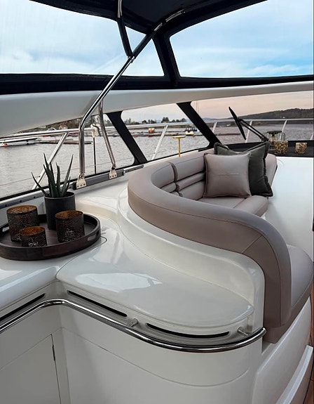 Velholdt 2002 Princess V50 10 of 30