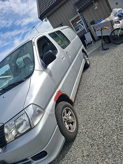 Toyota HiAce 5 of 5