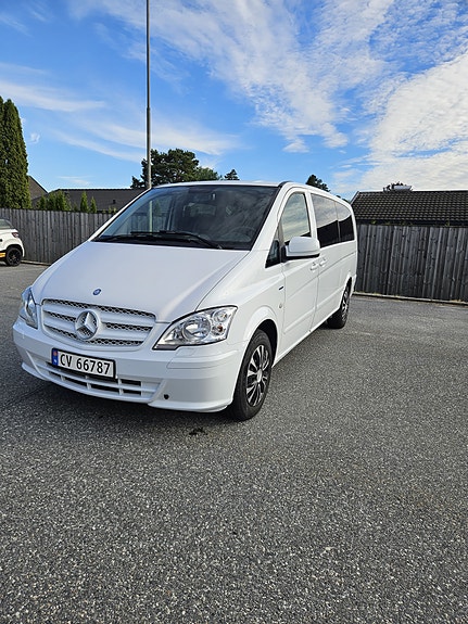 Mercedes-Benz Vito 113 2 of 5