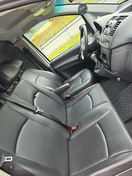 Mercedes-Benz Vito 113 5 of 5
