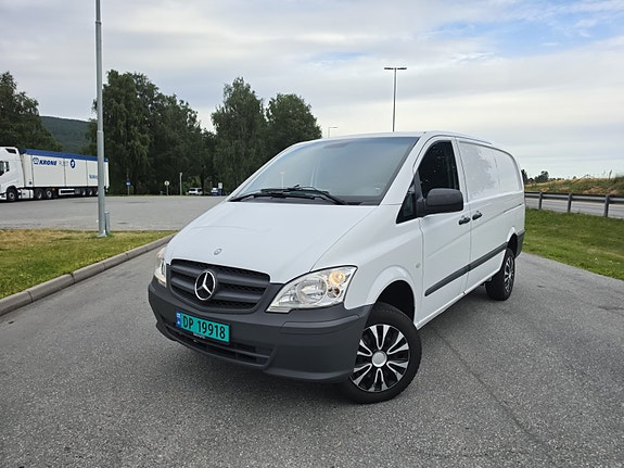 Mercedes-Benz Vito 113 3 of 5