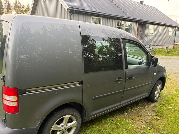 Volkswagen Caddy 3 of 5