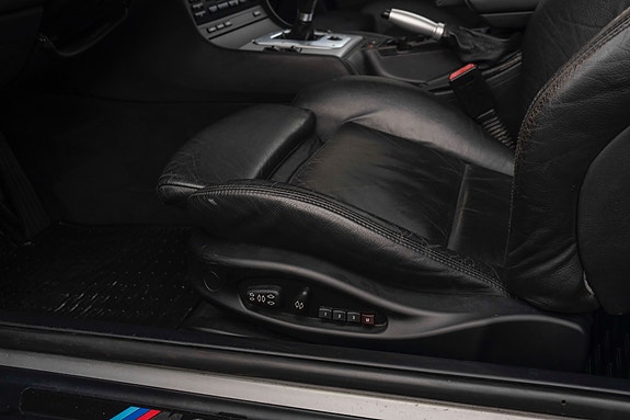 BMW 330Ci 13 of 21