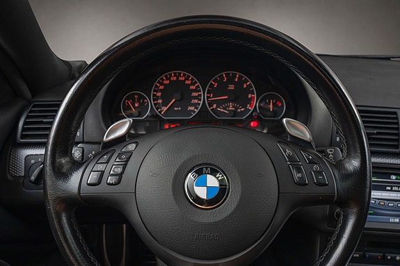 BMW 330Ci 18 of 21