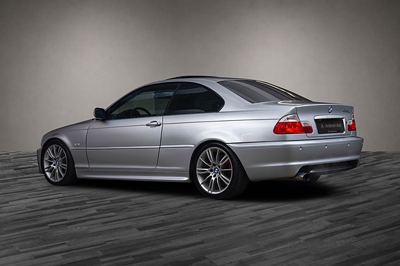 BMW 330Ci 3 of 21