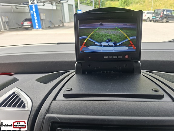 LMC i745 Explorer Sport Line 5 of 26