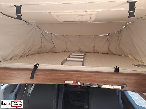 LMC i745 Explorer Sport Line 7 of 26