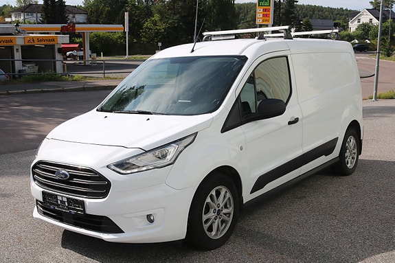 Ford Transit Connect 3 of 5
