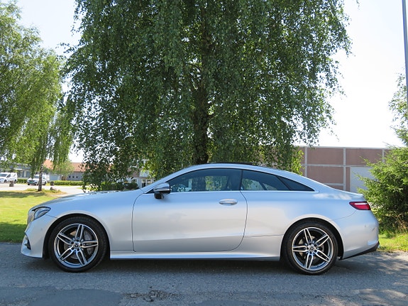 Mercedes-Benz E220 4 of 30