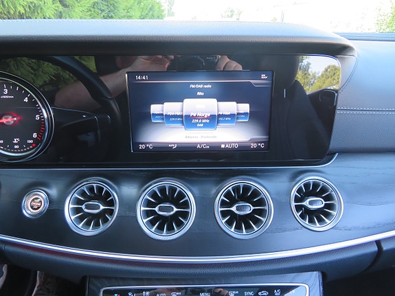 Mercedes-Benz E220 29 of 30