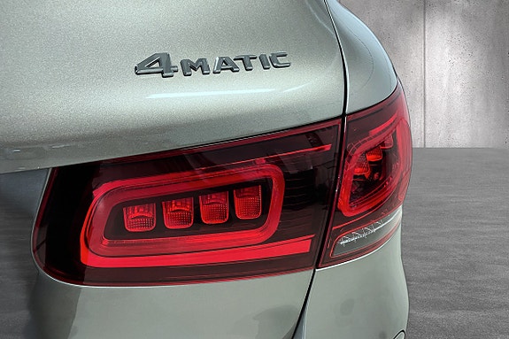 Mercedes-Benz GLC300 e 21 of 22