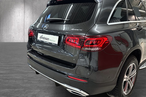 Mercedes-Benz GLC300 e 5 of 20