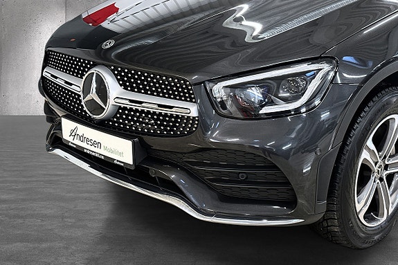 Mercedes-Benz GLC300 e 8 of 20