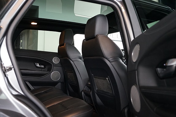 Land Rover Range Rover Evoque 12 of 16