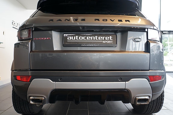 Land Rover Range Rover Evoque 14 of 16