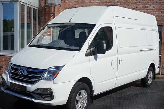 Maxus ev80 5 of 5