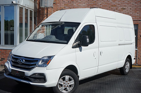 Maxus ev80 3 of 5