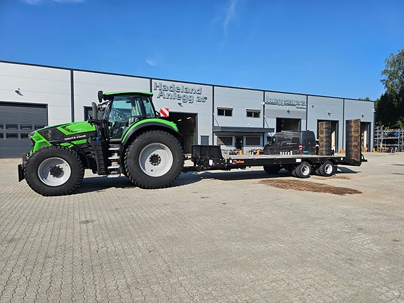 Deutz Fahr 7250 2 of 12