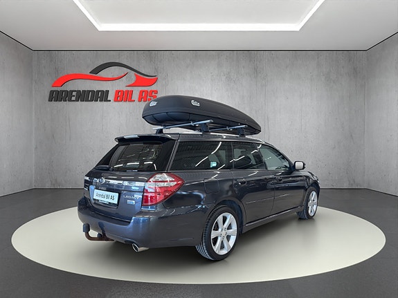 Subaru Legacy 5 of 5