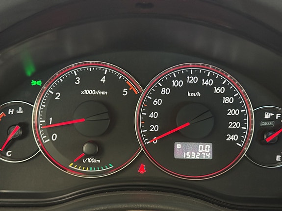 Subaru Legacy 17 of 19