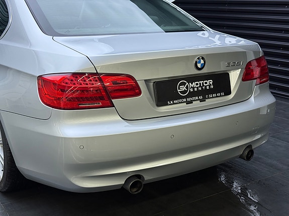 BMW 335i 6 of 30