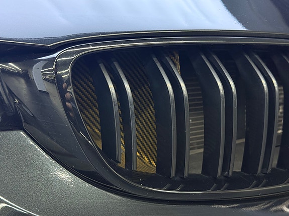 BMW M4 9 of 30
