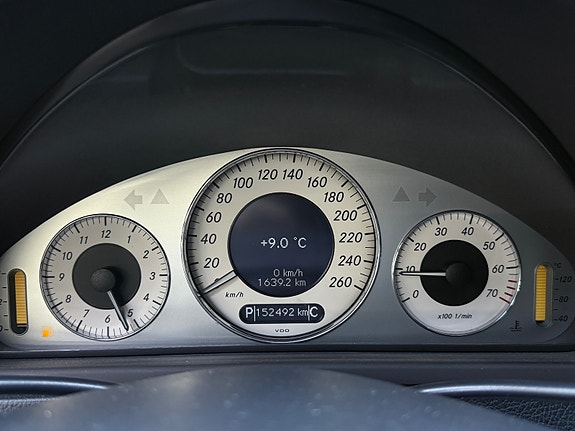 Mercedes-Benz CLK350 16 of 30