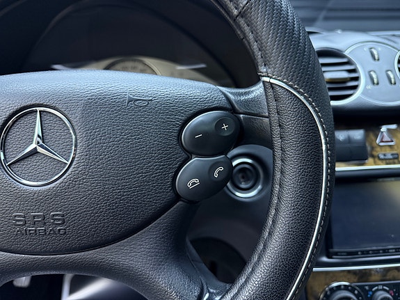 Mercedes-Benz CLK350 14 of 30