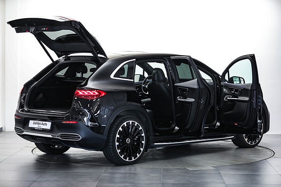 Mercedes-Benz EQE350 6 of 30