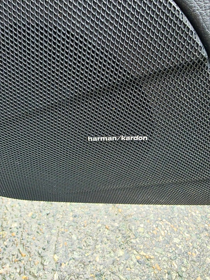 Mercedes-Benz E55 13 of 14