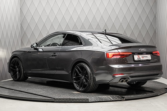 Audi A5 6 of 30