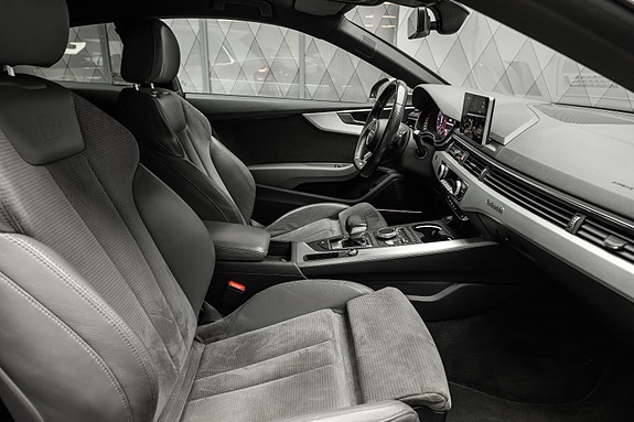 Audi A5 30 of 30