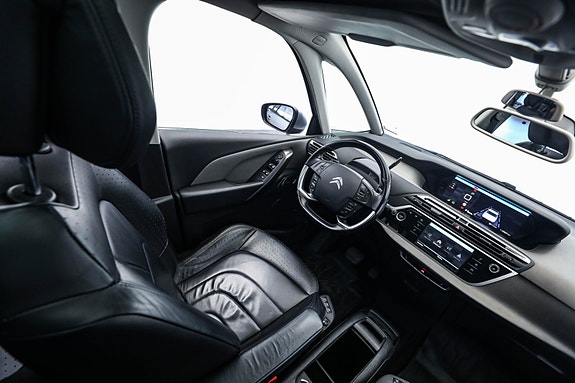 Citroen C4 Picasso 16 of 29