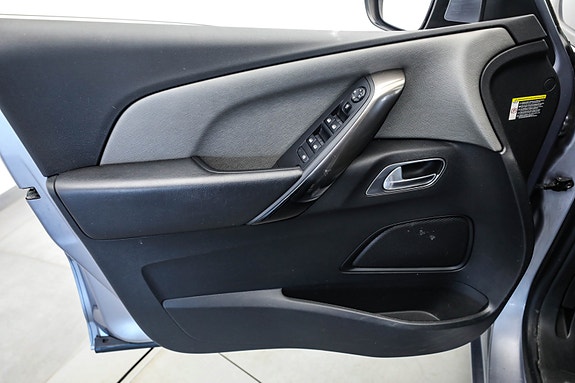 Citroen C4 Picasso 22 of 29