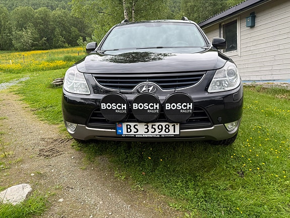 Hyundai ix55 4 of 5