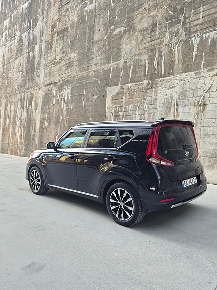 Kia e-Soul 5 of 5