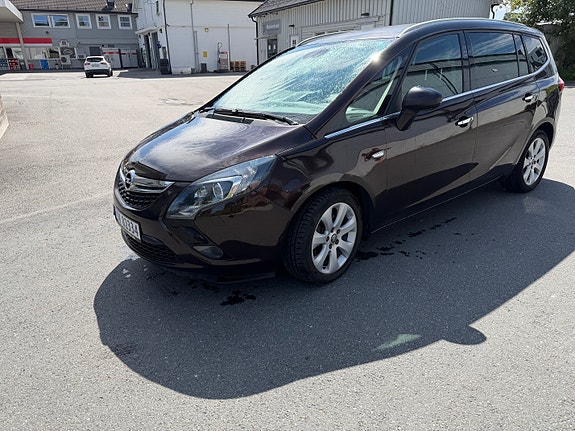 Opel Zafira Tourer 3 of 18