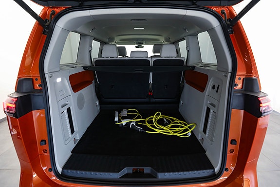 Volkswagen ID. Buzz 16 of 30